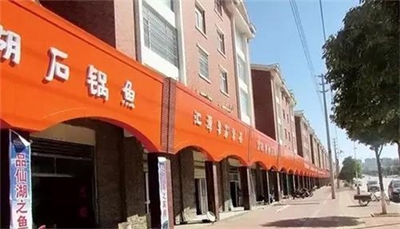 臨街商鋪招牌統(tǒng)一規(guī)劃真的好么? 臨街商鋪招牌統(tǒng)一規(guī)劃真的好么?