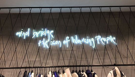 標(biāo)識標(biāo)牌廠家 標(biāo)識標(biāo)牌廠家